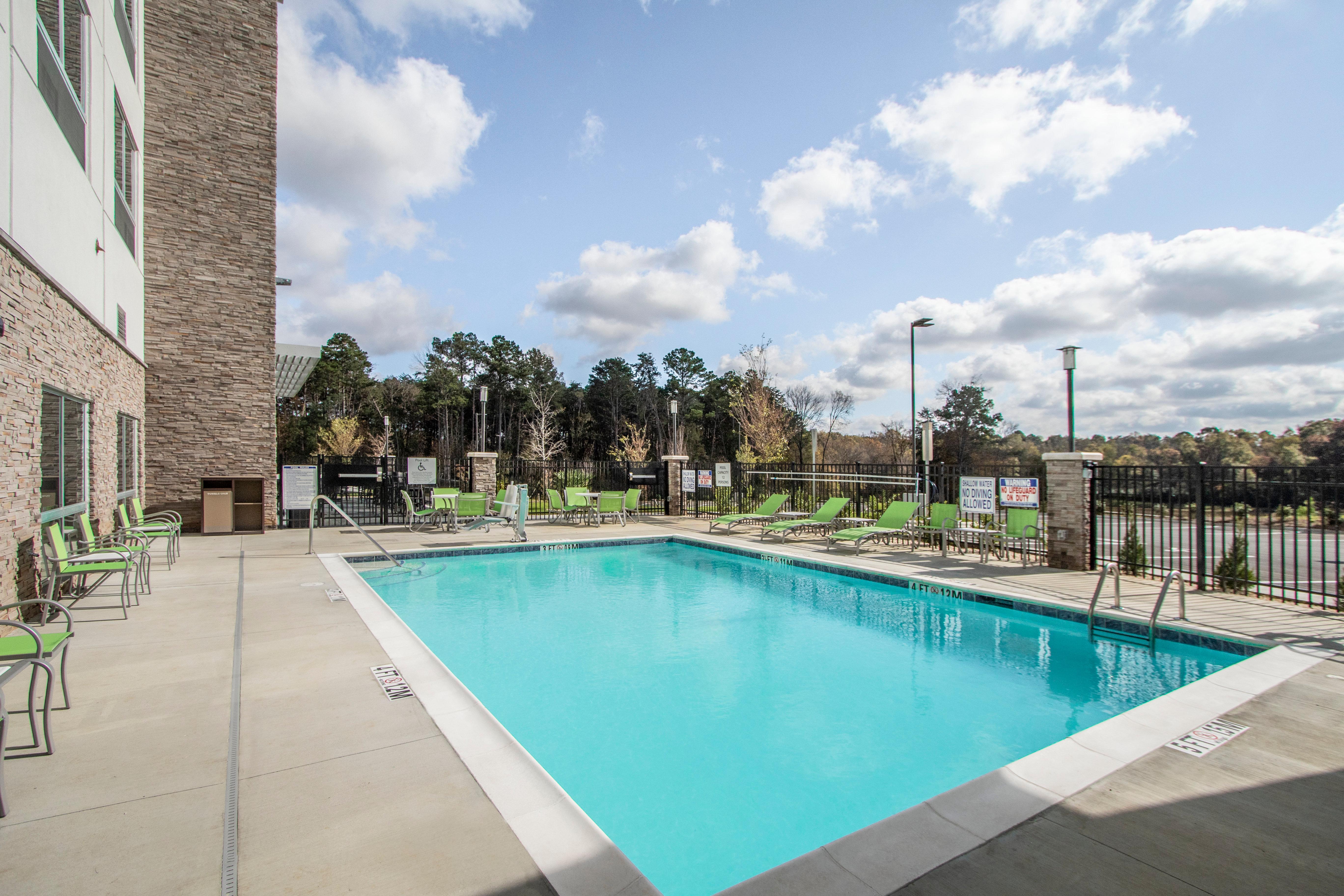Holiday Inn Express & Suites Charlotte Southwest By Ihg Экстерьер фото